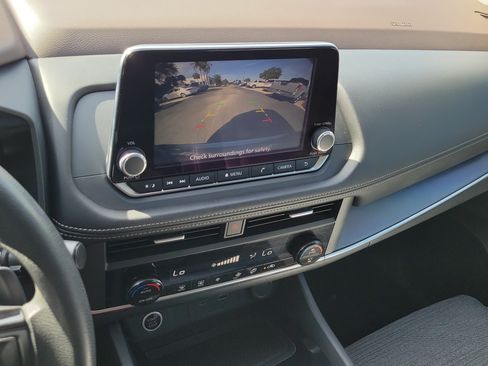 Certified 2023 Nissan Rogue SV FWD image 26