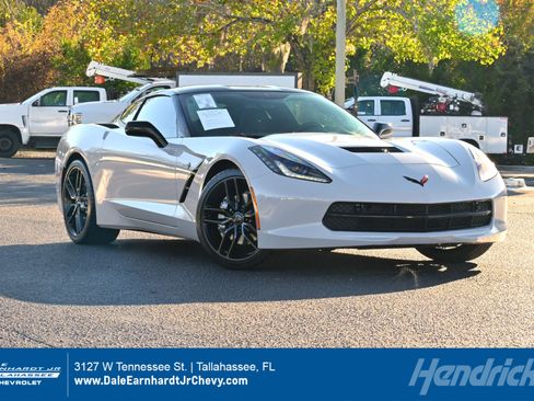 Used 2018 Chevrolet Corvette Stingray Coupe w/ 2LT Preferred Equipment Group image 1