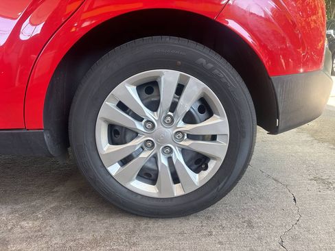 Used 2022 Kia Soul LX FWD image 14