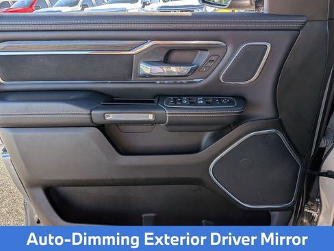 Used 2024 RAM 1500 Laramie AWD/4WD image 31