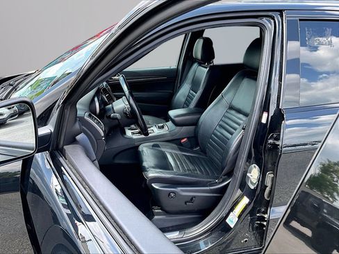 Used 2020 Jeep Grand Cherokee Limited X AWD/4WD image 25