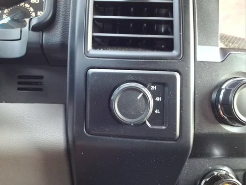 Used 2019 Ford F150 XL w/ Equipment Group 101A Mid AWD/4WD image 21