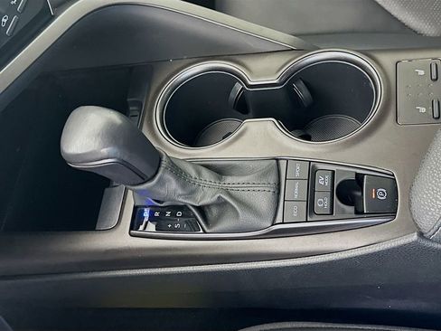 Used 2021 Toyota Camry XSE w/ Cold Weather Package image 16