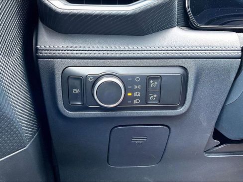 Used 2024 Ford Mustang Premium RWD image 29