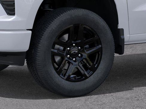 New 2026 Chevrolet Silverado 1500 Custom RWD image 9