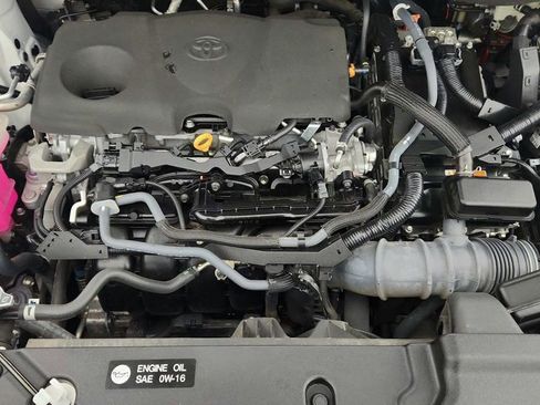 Used 2023 Toyota Sienna XSE image 27