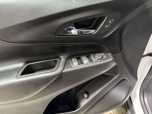 Used 2024 Chevrolet Equinox LT w/ LPO, Floor Liner Package image 20