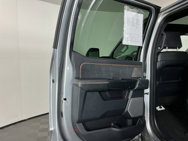 Used 2024 Ford F350 Platinum AWD/4WD image 32