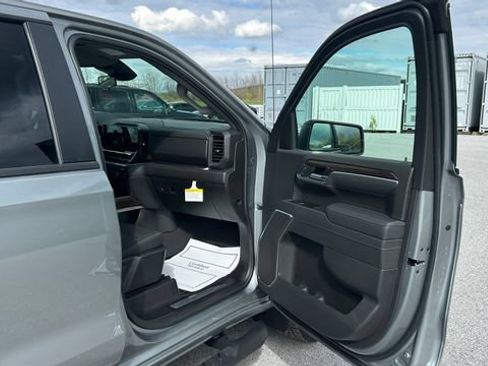 New 2026 Chevrolet Silverado 1500 RST w/ Z71 Off-Road Package AWD/4WD image 33