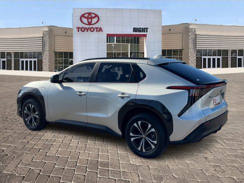 Certified 2024 Toyota bZ4X XLE w/ Weather Package image 4