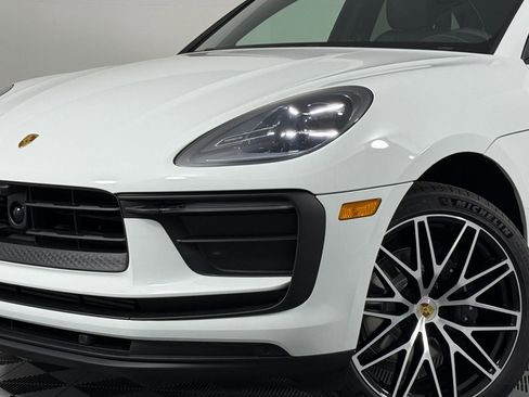 New 2026 Porsche Macan image 11