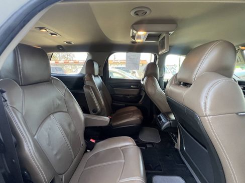Used 2015 GMC Acadia SLT AWD/4WD image 12