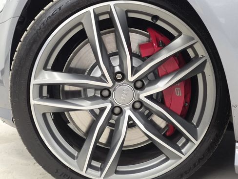 Used 2017 Audi S6 Prestige w/ S6 Sport Package AWD/4WD image 53