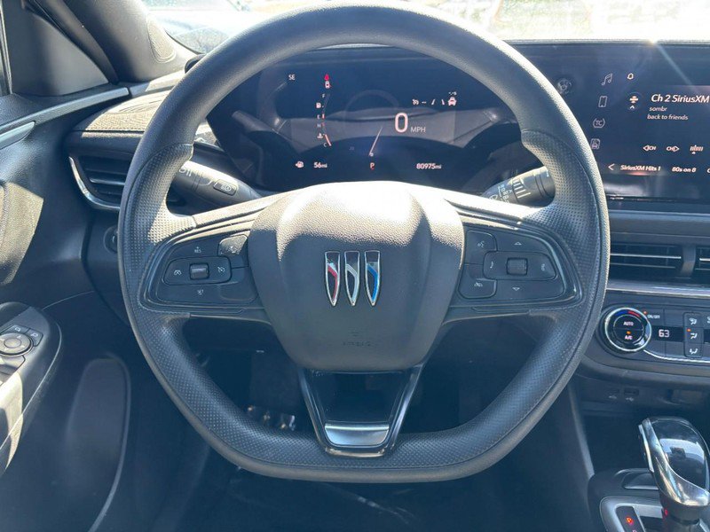 Used 2025 Buick Envista Preferred FWD image 15
