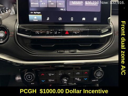 New 2026 Jeep Compass Trailhawk image 3