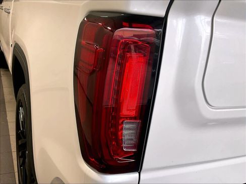 Used 2023 GMC Sierra 1500 Denali Ultimate image 35