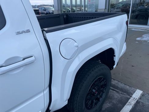 New 2026 Toyota Tacoma SR5 image 6