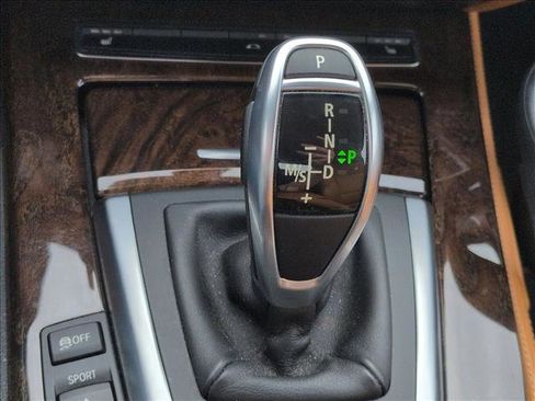 Used 2013 BMW Z4 sDrive35i image 12