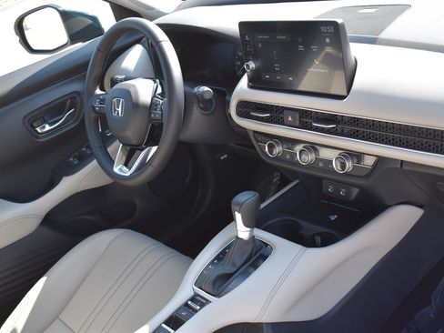 New 2026 Honda HR-V EX-L image 14