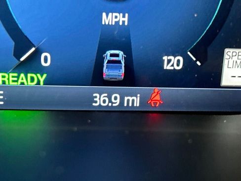 New 2025 Ford F150 XLT w/ Equipment Group 303A High image 18