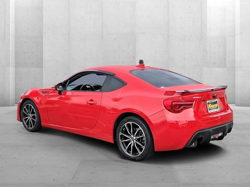 Used 2017 Subaru BRZ Limited image 2