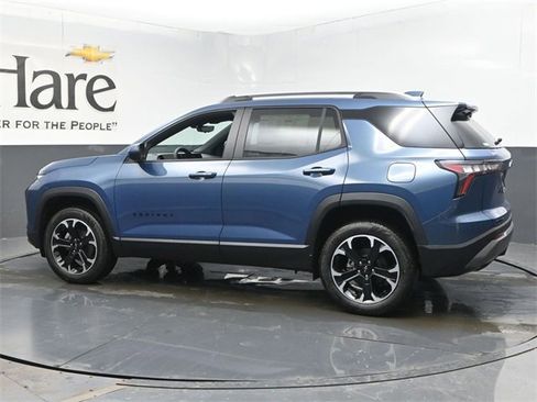 New 2026 Chevrolet Equinox LT w/ Convenience Package II image 30