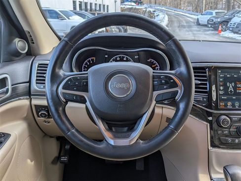 Certified 2021 Jeep Grand Cherokee Limited image 11