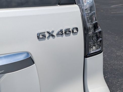Used 2022 Lexus GX 460 Premium w/ Premium Package AWD/4WD image 25