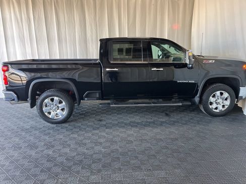 Used 2021 Chevrolet Silverado 3500 LTZ w/ LTZ Premium Package AWD/4WD image 2