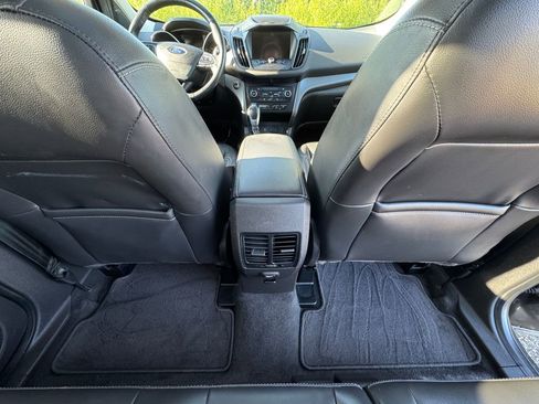 Used 2019 Ford Escape SEL AWD/4WD image 31