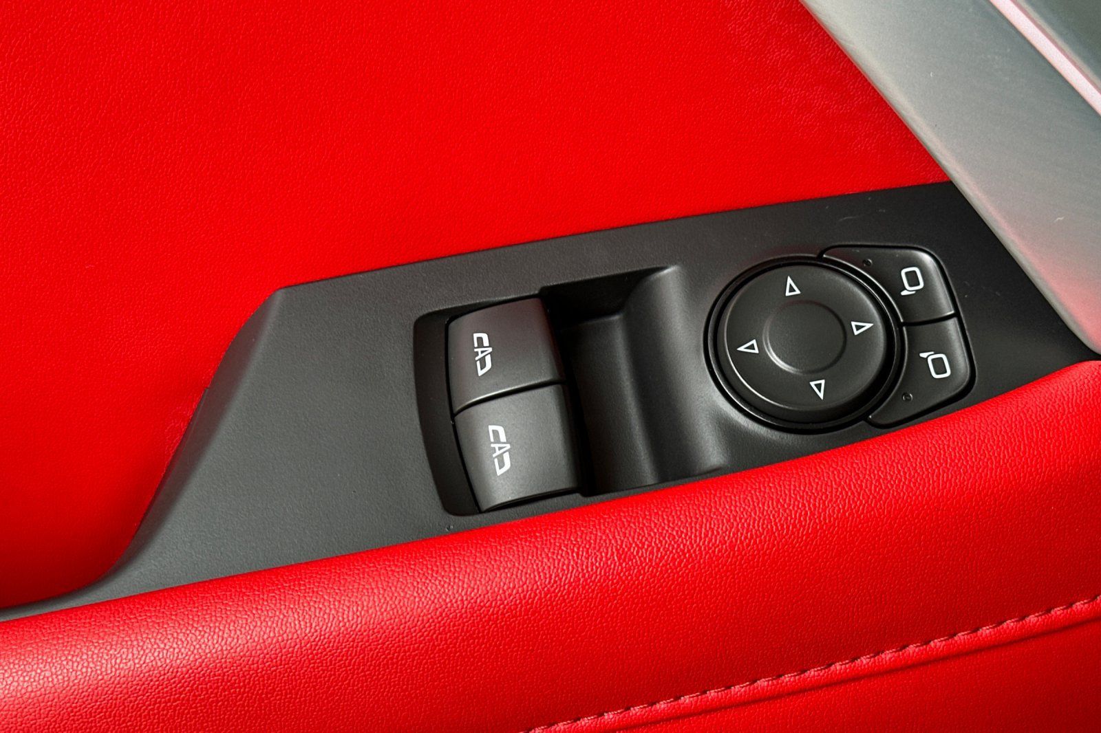 Used 2023 Chevrolet Camaro SS RWD image 12