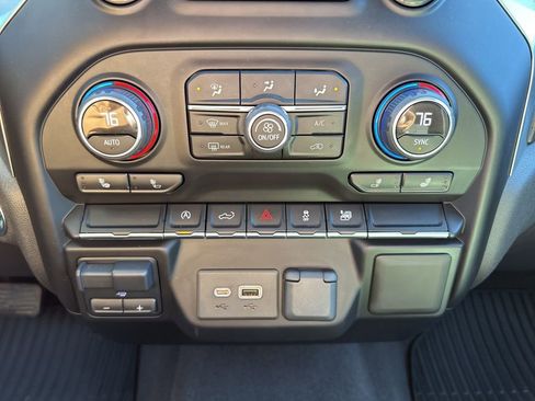 Used 2020 Chevrolet Silverado 1500 LT w/ All-Star Edition image 18