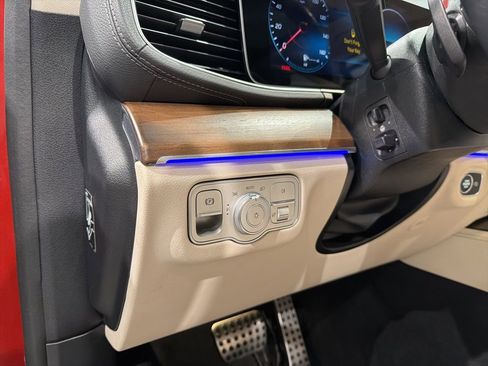 Used 2022 Mercedes-Benz GLS 450 4MATIC w/ AMG Line Exterior image 21