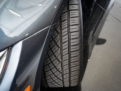 Used 2015 BMW M4 Convertible image 41