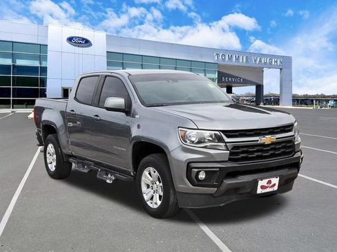 Used 2022 Chevrolet Colorado LT w/ Safety Package RWD image 6