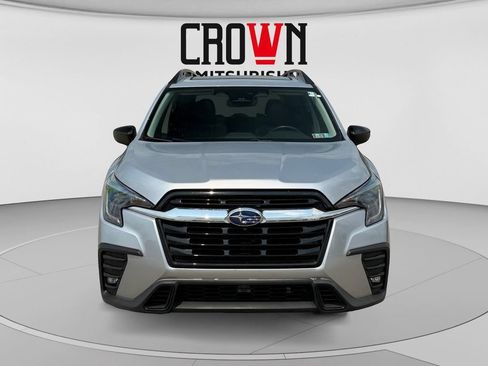 Used 2025 Subaru Ascent Limited AWD/4WD image 8