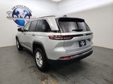 New 2025 Jeep Grand Cherokee Laredo X image 5