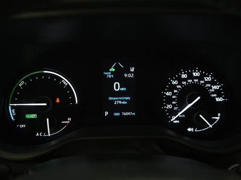 Used 2021 Toyota Sienna XLE AWD/4WD image 25