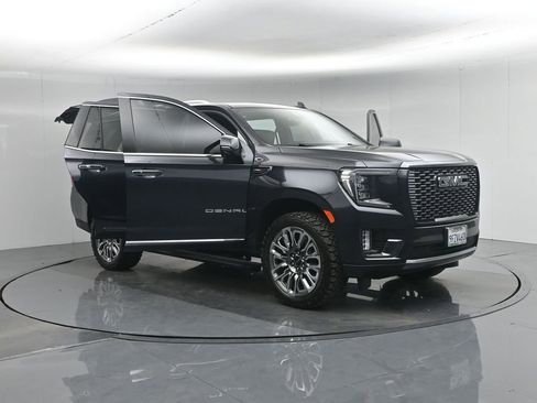 Used 2023 GMC Yukon Denali Ultimate image 44