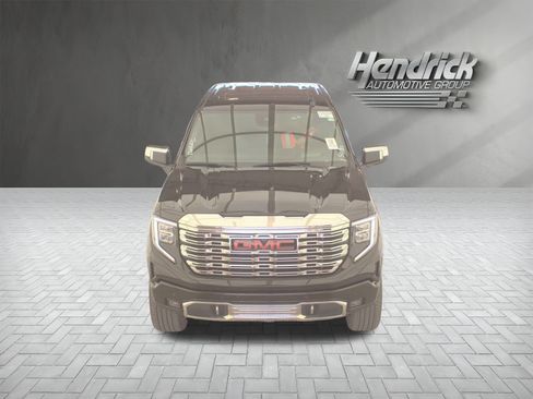 Used 2024 GMC Sierra 1500 Denali w/ Denali Reserve Package image 2
