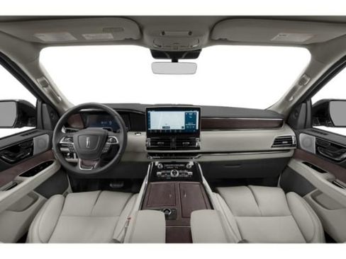 Used 2023 Lincoln Navigator L Reserve AWD/4WD image 9