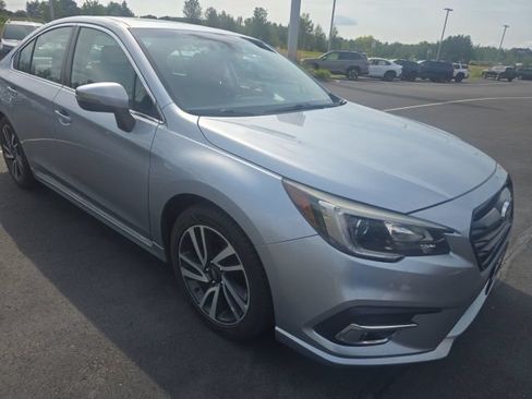 Used 2019 Subaru Legacy 2.5i Sport AWD/4WD image 3