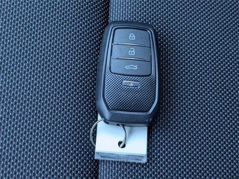 Used 2022 Hyundai Kona N Line image 35