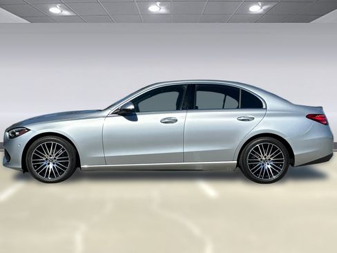 Used 2024 Mercedes-Benz C 300 Sedan image 2