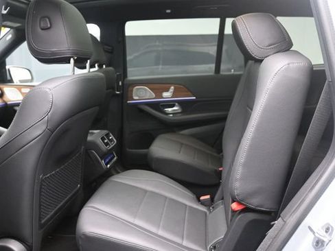 Certified 2025 Mercedes-Benz GLS 450 4MATIC w/ AMG Line Exterior image 21