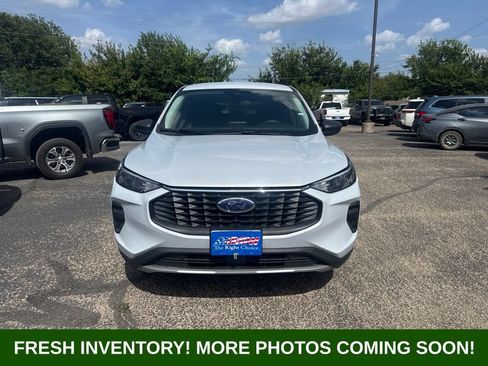Used 2025 Ford Escape Active FWD image 2