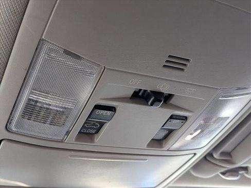 Used 2018 Toyota RAV4 XLE w/ Plus Extra Value Package image 20