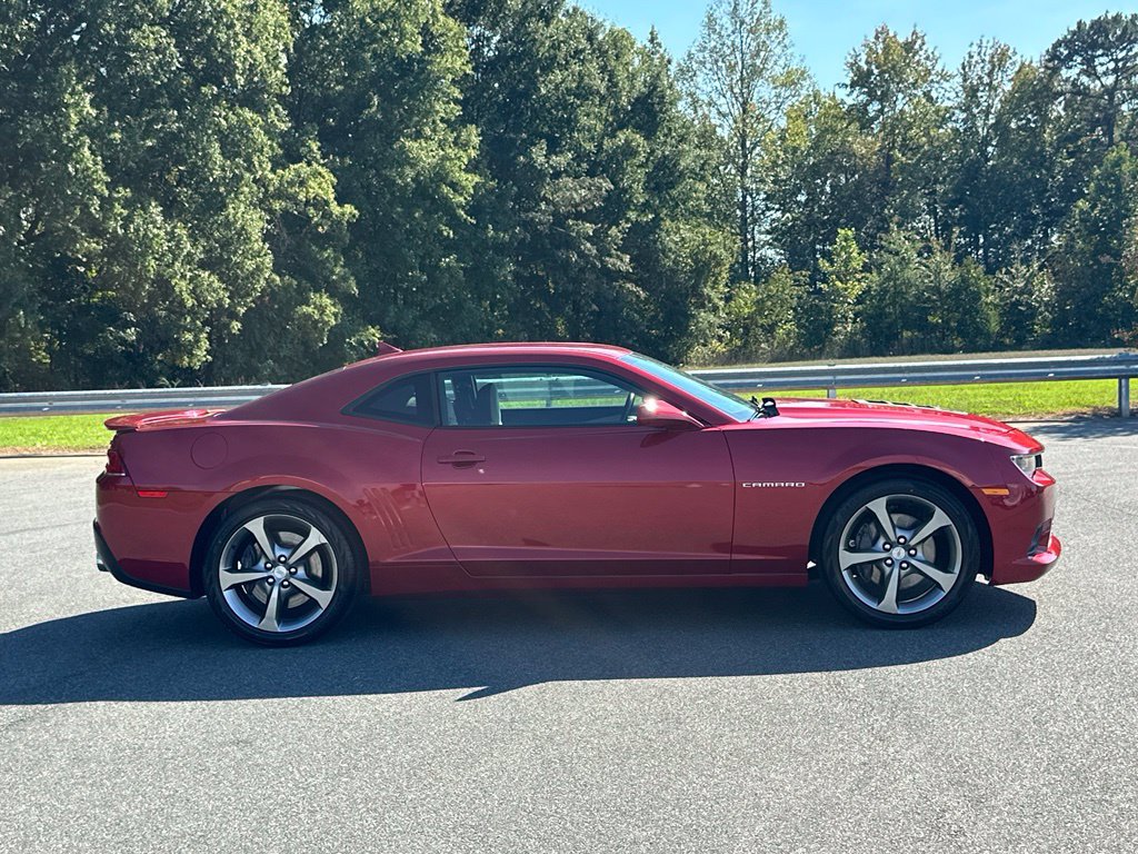 Used 2014 Chevrolet Camaro SS w/ RS Package RWD image 8
