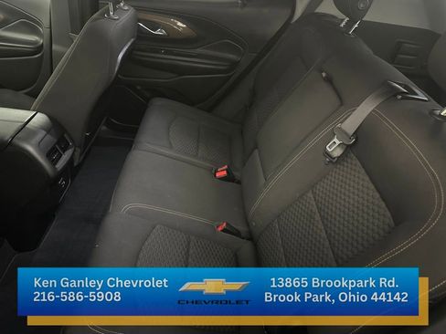 Used 2018 GMC Terrain SLE image 18
