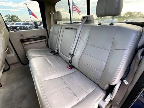 Used 2008 Ford F250 Lariat image 18